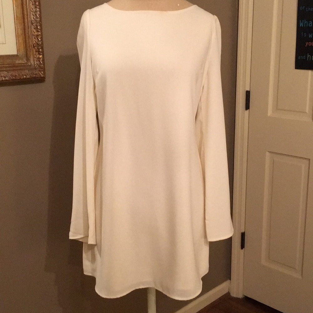 gXf offwhite open back butterfly sleeve dress